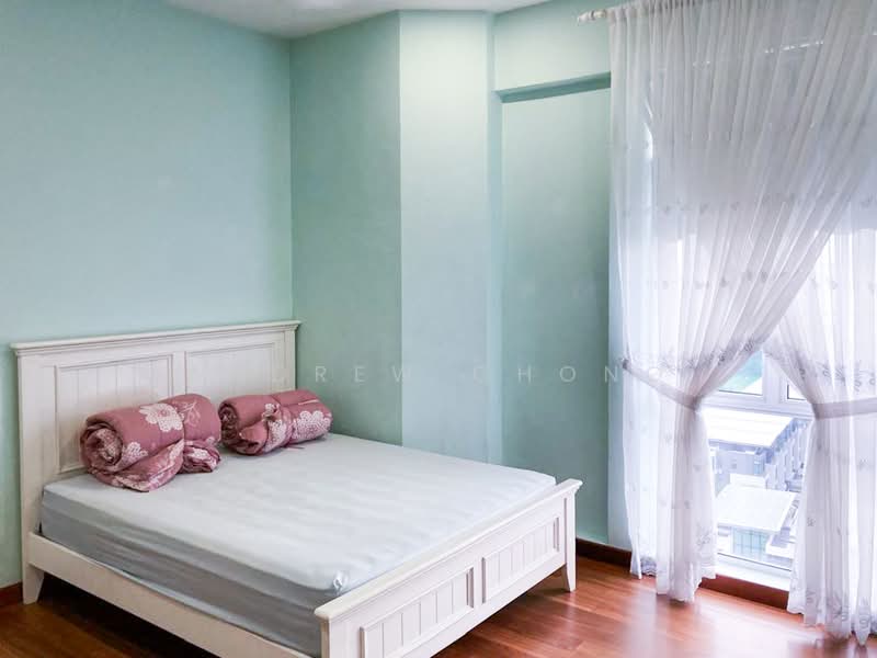Condominium for Sale at Hillcrest Residences - Andrew Chong - Bedroom - PropertyGuru.com.my