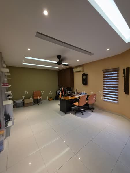 Bungalow for Sale in Taman Yarl (Jalan Klang Lama (Old Klang Road)) - Devamuthan Tamilarasan - Study - PropertyGuru.com.my