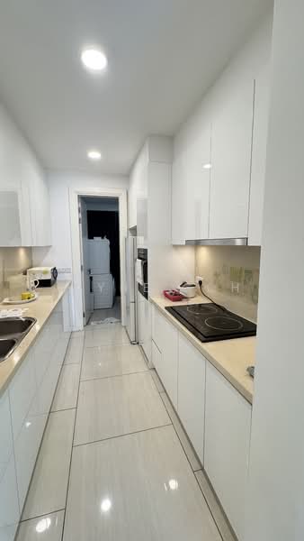 Kondominium untuk Disewa di One Central Park - Jayne Goh - Kitchen - PropertyGuru.com.my