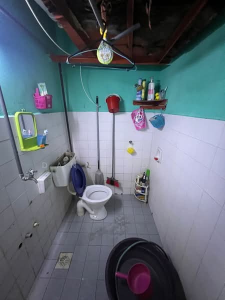 Rajawali Apartment untuk Untuk Dijual - RM 128,000, Mac 2026 - Bathroom - PropertyGuru.com.my