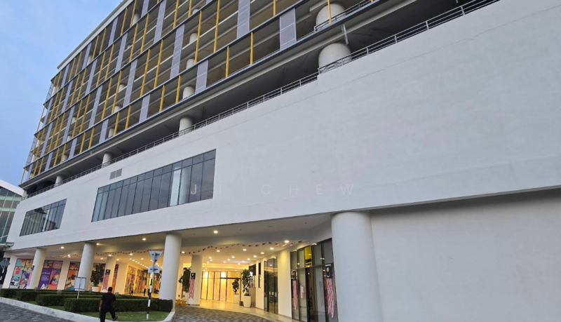 Service Residence for Sale at SUNSURIA FORUM SERVICED APARTMENT - JJ Chew - Exterior - PropertyGuru.com.my