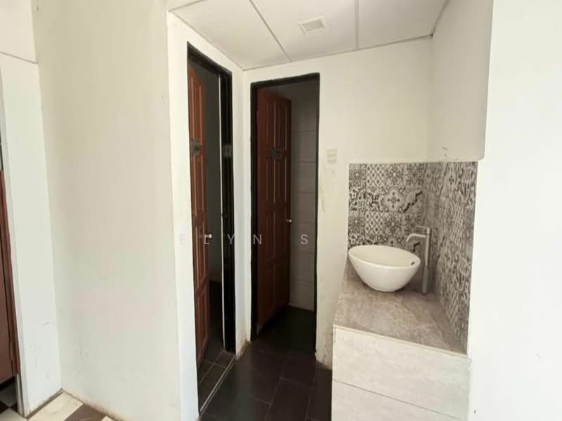 Kedai untuk Disewa di TTDI Jaya (Shah Alam) - Elyn Soo - Interior - PropertyGuru.com.my