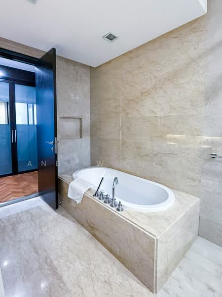 Service Residence for Rent at Straits Quay (The Suites at Waterside) - Andrew Chong - Bathroom - PropertyGuru.com.my