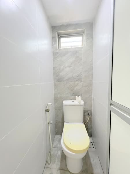 Tingkat Nibong, 11950 Bayan Lepas untuk Untuk Dijual - RM 700,000, Mac 2026 - Bathroom - PropertyGuru.com.my