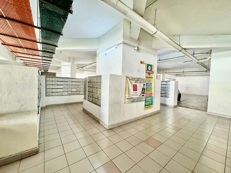 Condominium for Sale at Magna Ville - Deeya Yusof - Corridor - PropertyGuru.com.my