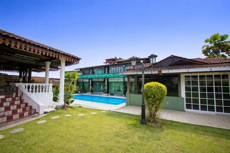 Bungalow for Sale in Country Heights (Kajang) - AIMAN ZUHDI - Exterior - PropertyGuru.com.my