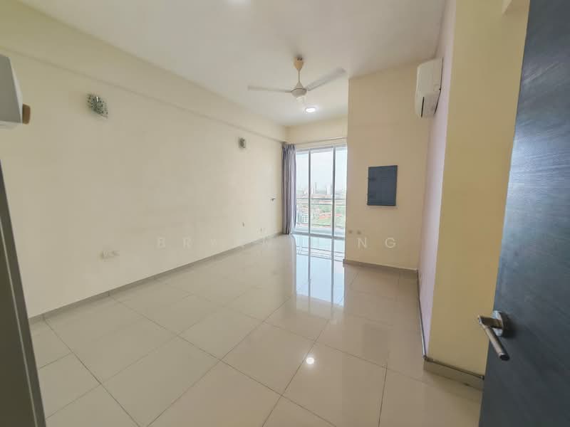 Condominium for Sale at Shineville Park - Bryan H'ng - Living Room - PropertyGuru.com.my