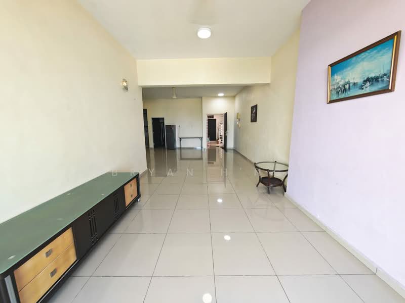 Condominium for Sale at Shineville Park - Bryan H'ng - Living Room - PropertyGuru.com.my