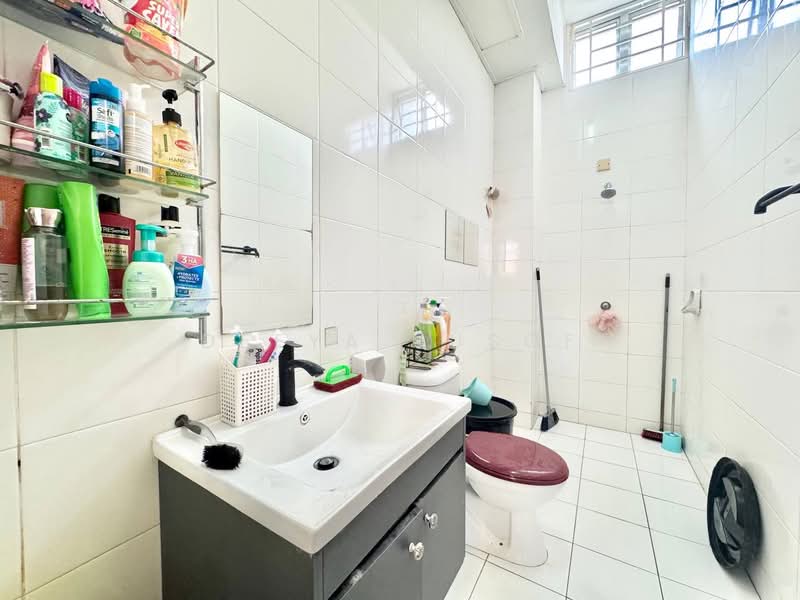 Taman Tasik Prima untuk Untuk Dijual - RM 570,000, Mac 2026 - Bathroom - PropertyGuru.com.my