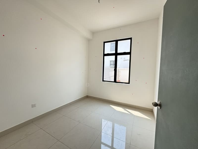2-storey Terraced House for Sale in Bandar Baru Permas Jaya (Permas Jaya) - Jong Chen - Interior - PropertyGuru.com.my