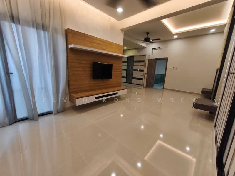 Cluster House for Sale in Ulu Tiram (Johor) - Kelvin Kong Wren - Living Room - PropertyGuru.com.my