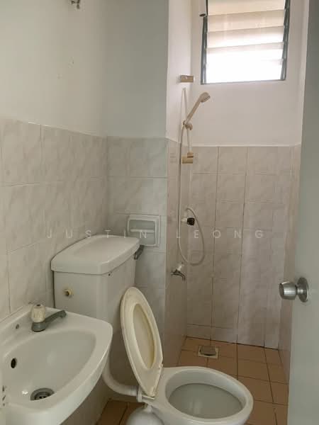 Apartment for Sale at Puncak Desa Apartment - Justin Leong - Bathroom - PropertyGuru.com.my