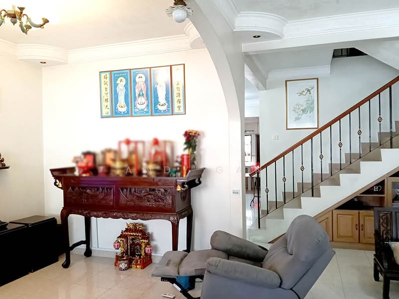 Taman Ayer Panas untuk Untuk Dijual - RM 800,000, Mac 2026 - Living Room - PropertyGuru.com.my