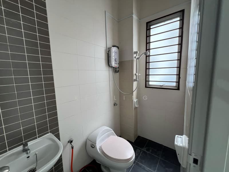 Townhouse for Sale in Petaling Jaya (Selangor) - Key Ling - Bathroom - PropertyGuru.com.my