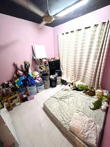 Apartment for Sale at Apartment Ruby - Pauline Chong - Bedroom - PropertyGuru.com.my