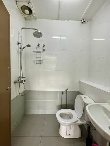 Pjs 7 untuk Untuk Dijual - RM 780,000, Mac 2026 - Bathroom - PropertyGuru.com.my