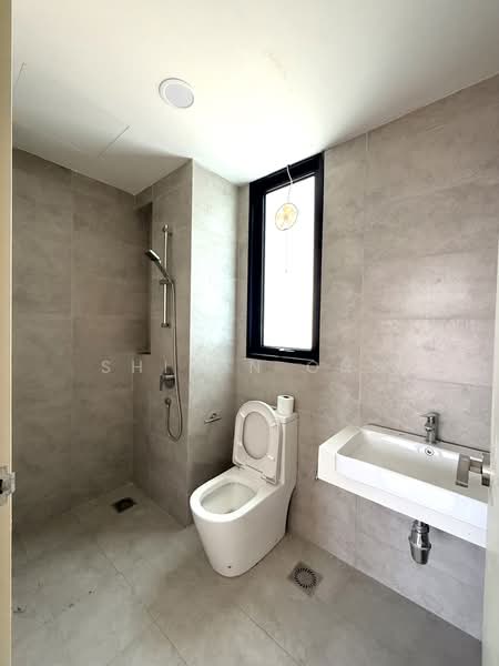 Service Residence for Rent at Arunya @ KL North - Shiryn Ong - Bathroom - PropertyGuru.com.my