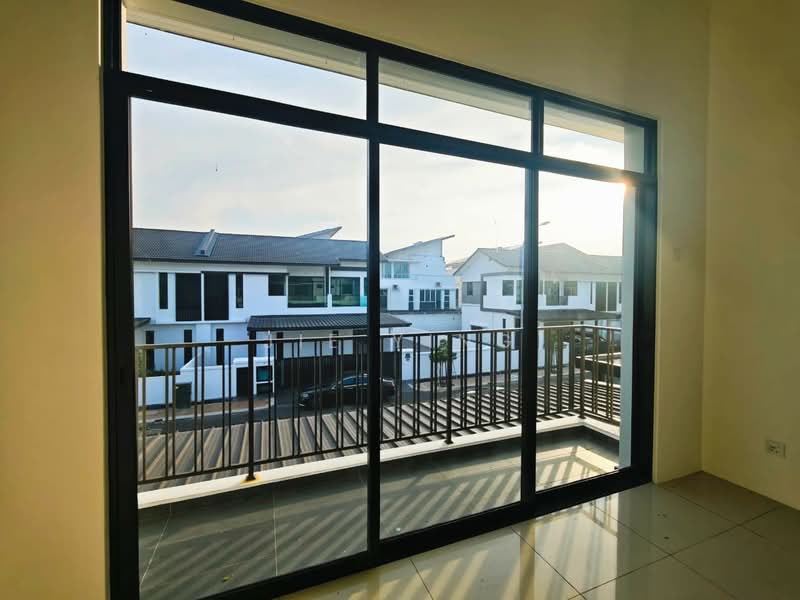 Residensi Merbok untuk Untuk Dijual - RM 1,120,000, Mac 2026 - Balcony - PropertyGuru.com.my