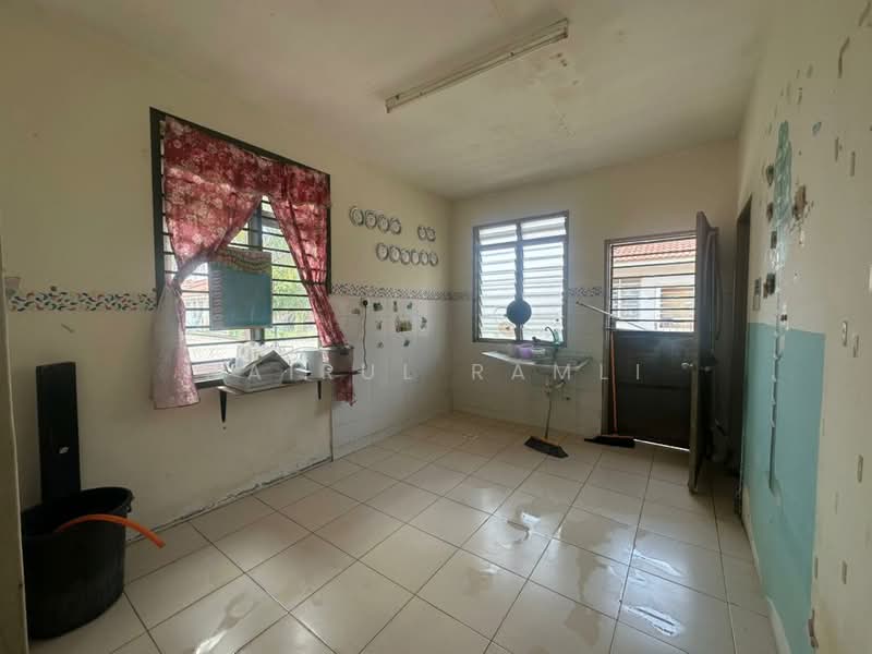 Perumahan Bukit Rangin Perdana 2 untuk Untuk Dijual - RM 300,000, Mac 2026 - Kitchen - PropertyGuru.com.my
