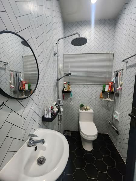 Section 3 @ Shah Alam untuk Untuk Dijual - RM 1,600,000, Mac 2026 - Bathroom - PropertyGuru.com.my