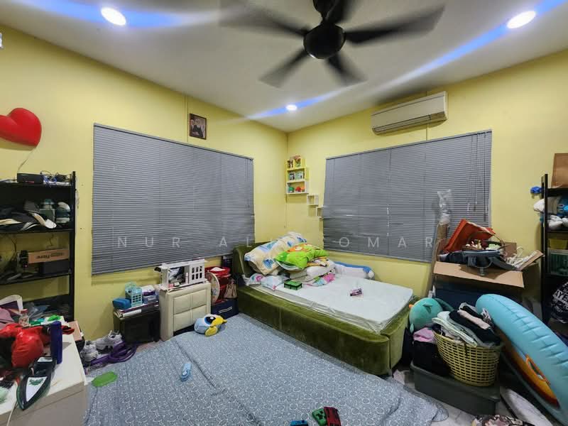 Section 3 @ Shah Alam untuk Untuk Dijual - RM 1,600,000, Mac 2026 - Bedroom - PropertyGuru.com.my