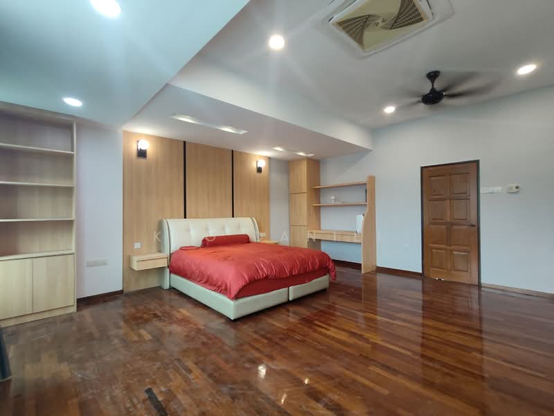 Cluster House for Sale in Bandar Parklands (Klang) - Kho Daniel - Bedroom - PropertyGuru.com.my