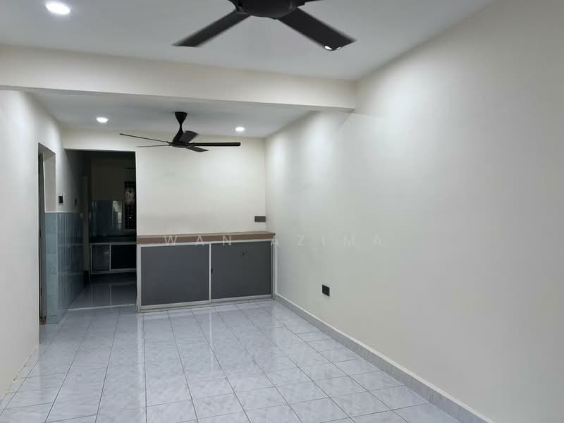 Taman Sri Muda untuk Untuk Disewa - RM 1,300 /bulan, Mac 2026 - Interior - PropertyGuru.com.my
