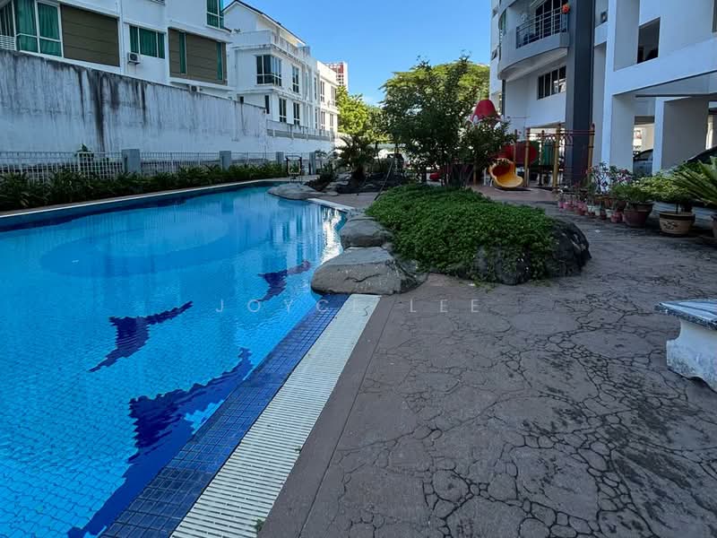 Condominium for Sale at Desa Golf Condominium - Joyce Lee - Swimming Pool & Playground - PropertyGuru.com.my