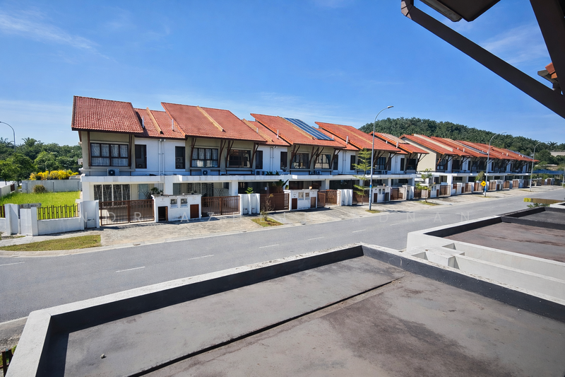 2-storey Terraced House for Sale in Semenyih (Selangor) - Nor Azdlin Adnan - Exterior - PropertyGuru.com.my