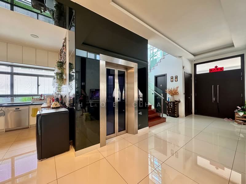 Bungalow for Sale in Puchong (Selangor) - Chloe Chan - Entrance - PropertyGuru.com.my