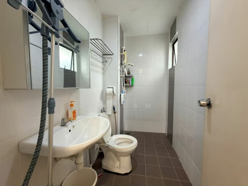 T-Parkland untuk Untuk Dijual - RM 350,000, Mac 2026 - Bathroom - PropertyGuru.com.my