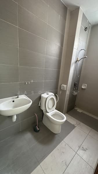 Semi-Detached House for Rent in Klang (Selangor) - Jason Fan - Bathroom - PropertyGuru.com.my