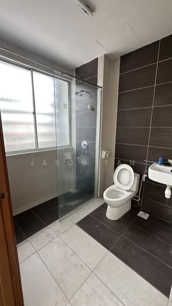 Semi-Detached House for Rent in Klang (Selangor) - Jason Fan - Bathroom - PropertyGuru.com.my