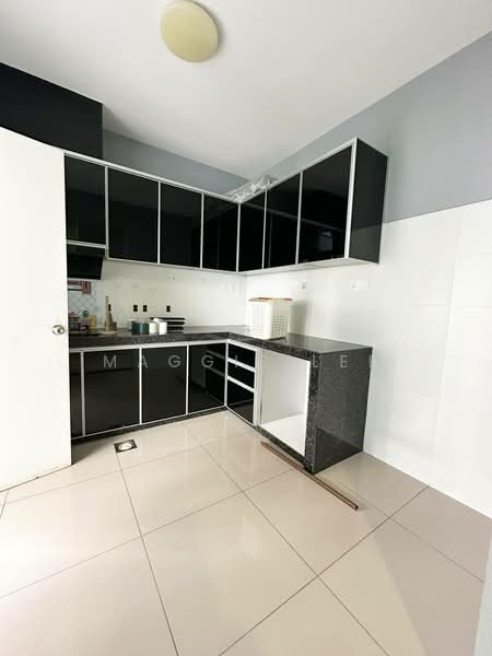 Terraced House for Sale in Kota Masai (Pasir Gudang) - Maggie Lee - Kitchen - PropertyGuru.com.my