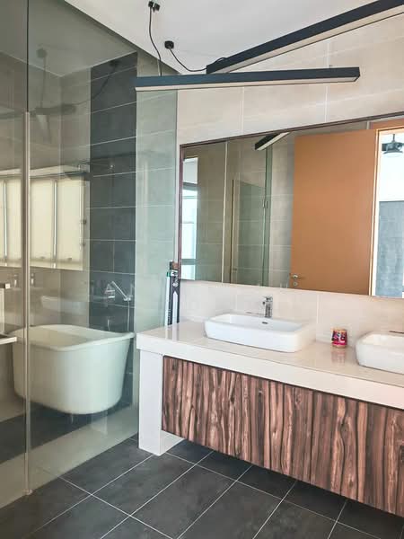 Empire Residence untuk Untuk Disewa - RM 6,200 /bulan, Mac 2026 - Bathroom - PropertyGuru.com.my
