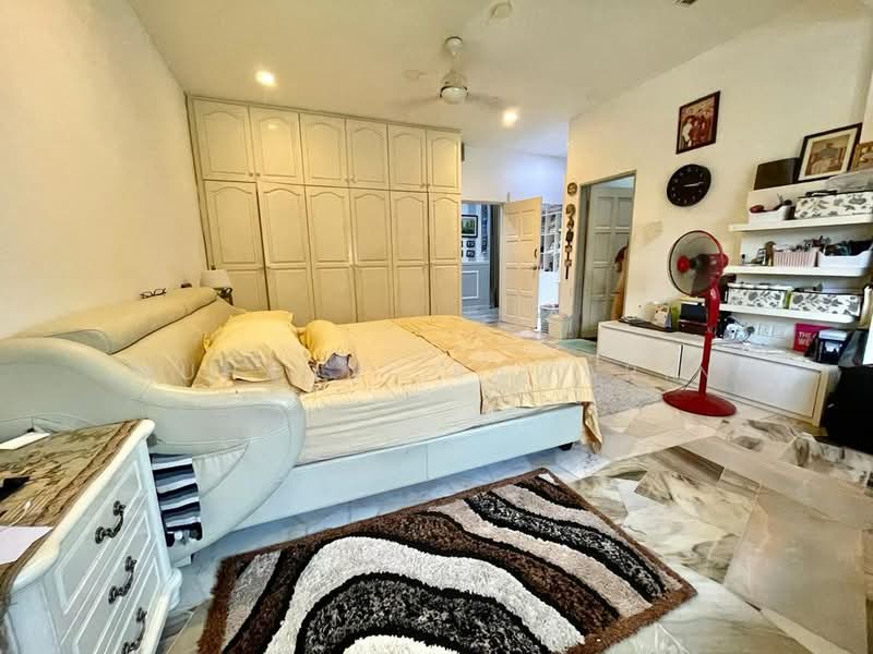 Seksyen 3 untuk Untuk Dijual - RM 1,600,000, Mac 2026 - Bedroom - PropertyGuru.com.my