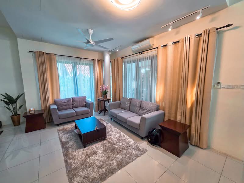 Rumah Banglo untuk Disewa di Bandar Seri Putra (Bangi) - Syed Shah - Living Room - PropertyGuru.com.my