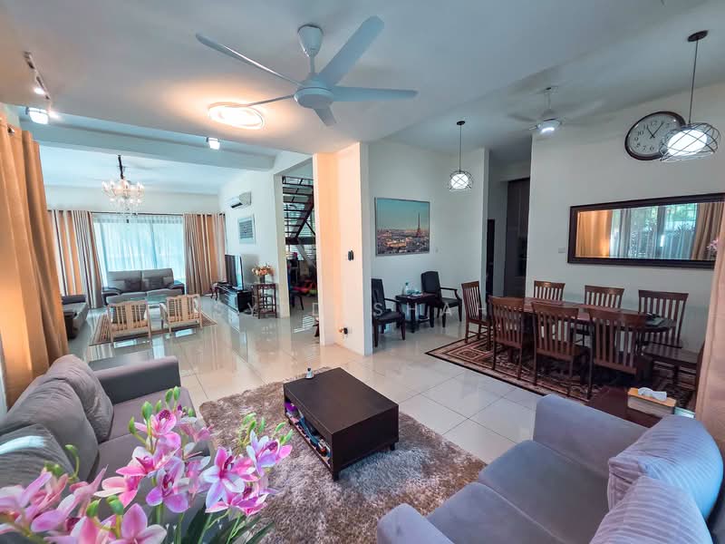 Rumah Banglo untuk Disewa di Bandar Seri Putra (Bangi) - Syed Shah - Living Room - PropertyGuru.com.my