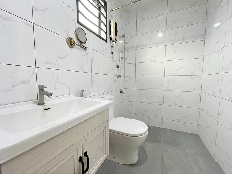 2-storey Terraced House for Rent in Kota Bayuemas (Klang) - Anddy Gan - Bathroom - PropertyGuru.com.my