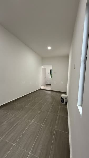 1-storey Terraced House for Sale in Taman Cantik (Kulai) - Melinda Ee - Interior - PropertyGuru.com.my