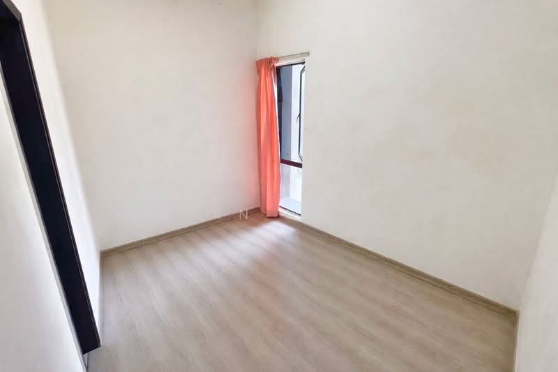 Condominium for Sale at The Holmes 2 - Fauran Nawawi - Interior - PropertyGuru.com.my