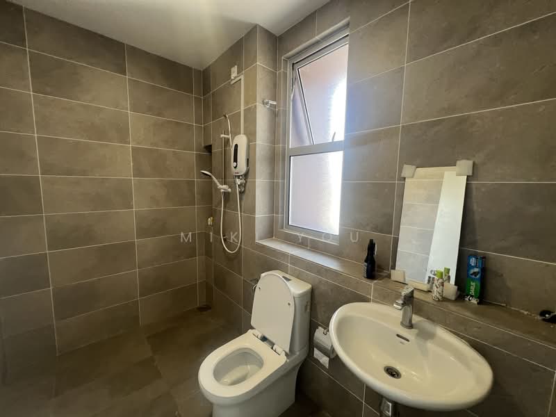 Starling @ Rimbayu untuk Untuk Disewa - RM 2,500 /bulan, Mac 2026 - Bathroom - PropertyGuru.com.my