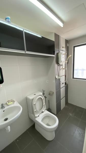 Zeva @ Equine South untuk Untuk Disewa - RM 1,700 /bulan, Mac 2026 - Bathroom - PropertyGuru.com.my