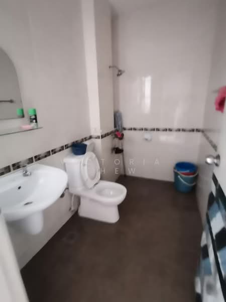 Townhouse for Sale in Kota Kemuning (Shah Alam) - Victoria Chew - Bathroom - PropertyGuru.com.my
