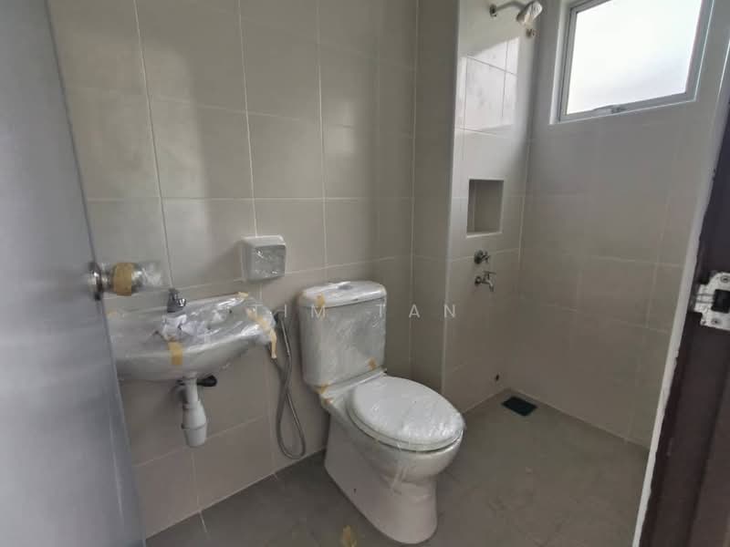 2-storey Terraced House for Sale in Pasir Gudang (Johor) - Tim Tan - Bathroom - PropertyGuru.com.my