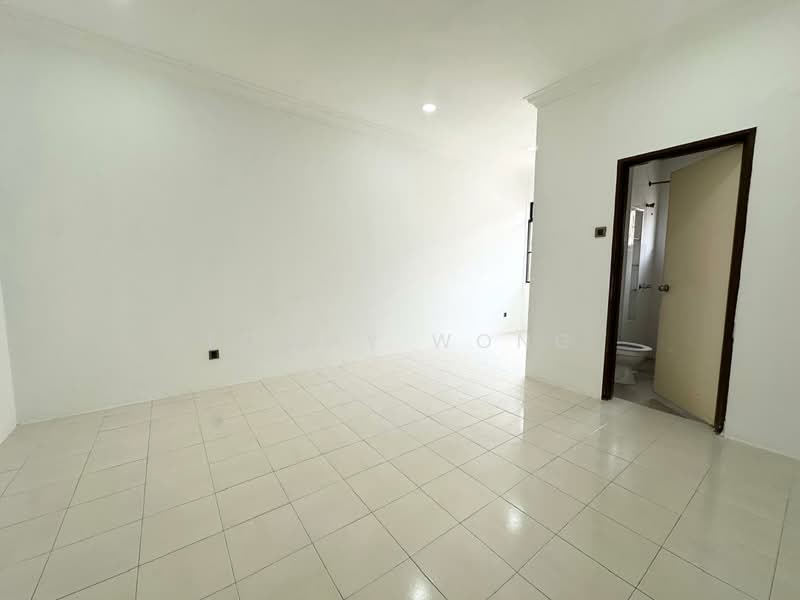 Bukit Sungai Long 3 untuk Untuk Dijual - RM 1,380,000, Mac 2026 - Interior - PropertyGuru.com.my