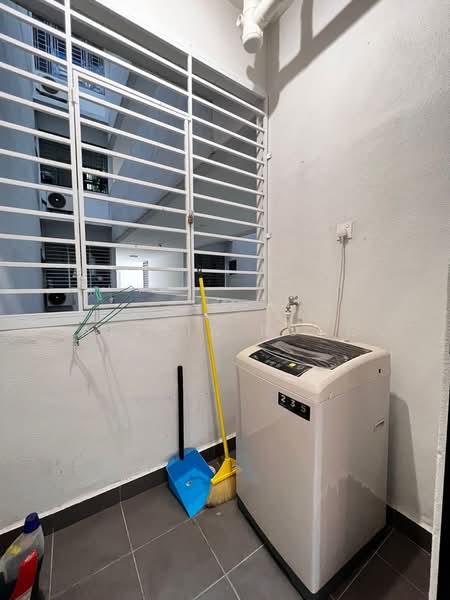 Greenfield Regency untuk Untuk Disewa - RM 2,100 /bulan, Mac 2026 - Balcony - PropertyGuru.com.my