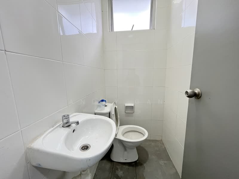 2-storey Terraced House for Rent in Kota Kemuning (Shah Alam) - Anddy Gan - Bathroom - PropertyGuru.com.my