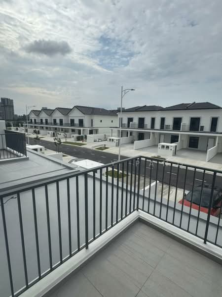 Eco Botanic 3 @ The Commune untuk Untuk Dijual - RM 1,380,000, Mac 2026 - Exterior - PropertyGuru.com.my