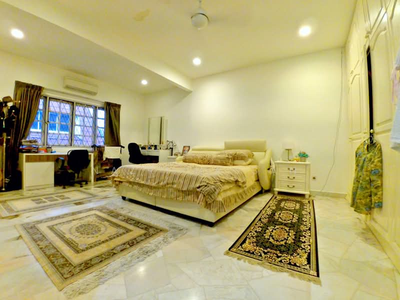 Seksyen 3 untuk Untuk Dijual - RM 1,600,000, Mac 2026 - Bedroom - PropertyGuru.com.my